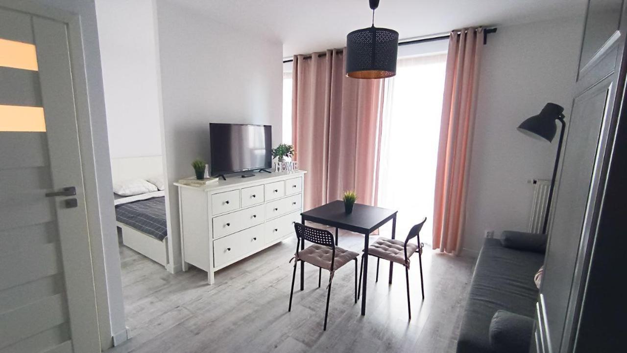 Apartament Niedaleko Centrum Warszawy Varsovia Exterior foto